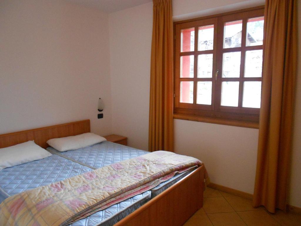 Residence Le Orchidee Bormio Zimmer foto