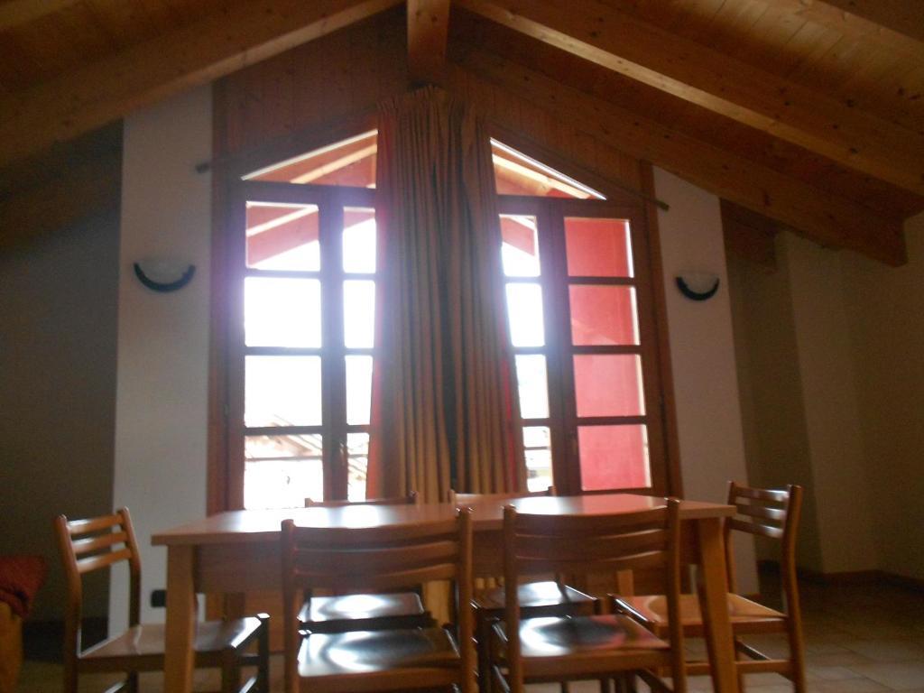 Residence Le Orchidee Bormio Zimmer foto